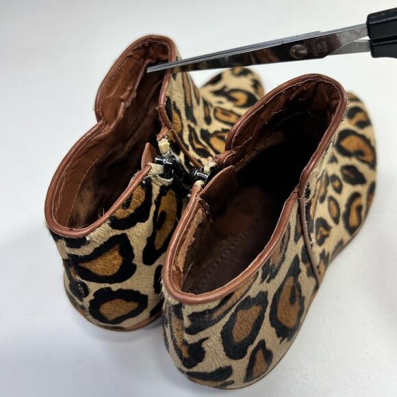 🆕 NWOT Sam Edelman Petty Leopard Bootie Cheetah Heel Zipper Brown Tan Black 4.5 - Picture 16 of 16